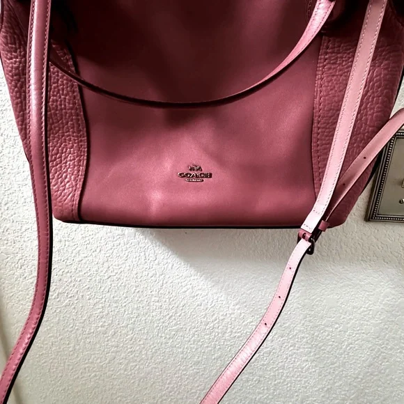 Pink hand or shoulder bag - Picture 4 of 4